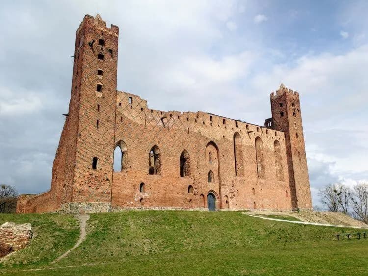 Najlepsze atrakcje w Radzyniu Chełmińskim, które musisz zobaczyć