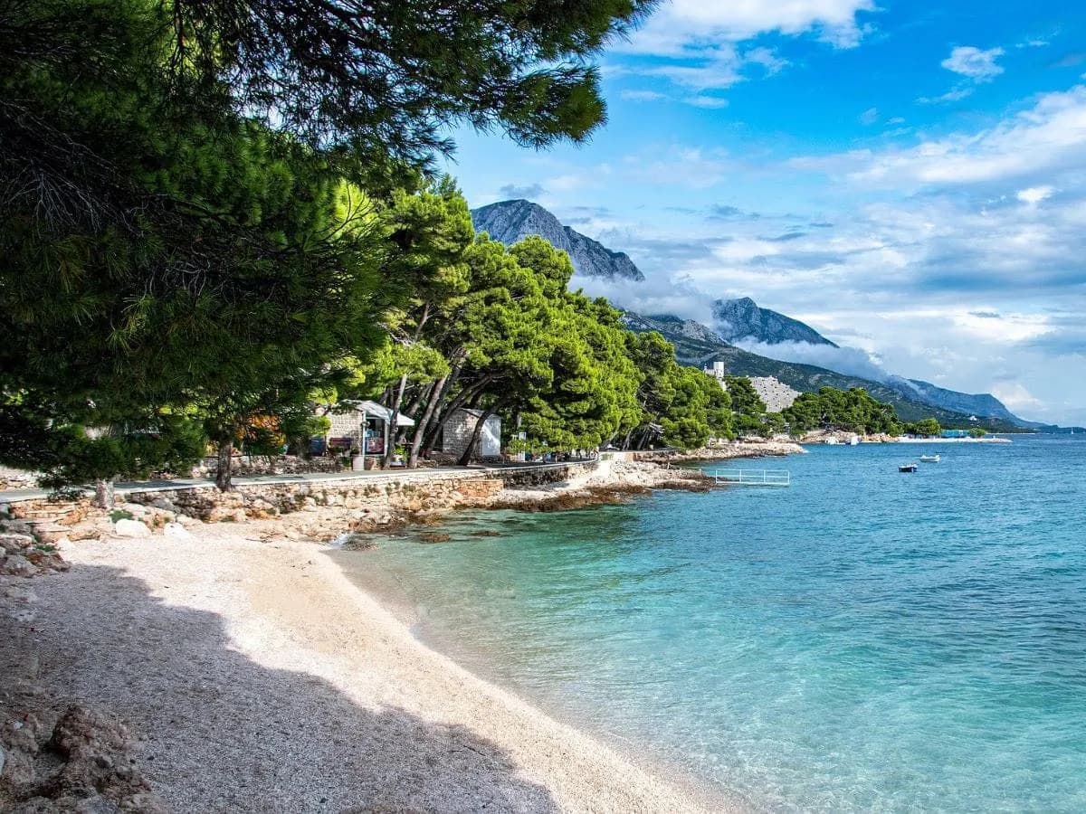 Gdzie rezerwować noclegi w Chorwacji, aby uniknąć wysokich kosztów?