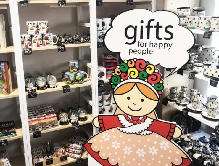 Gdzie kupić pamiątki z Poznania? Odkryj unikalne miejsca i oferty
